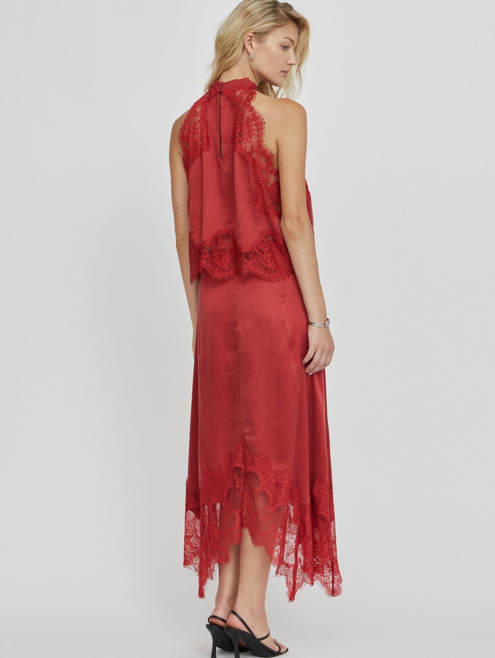 Third Form VISIONS LACE TOP In CRIMSON - Picture 6 of 6